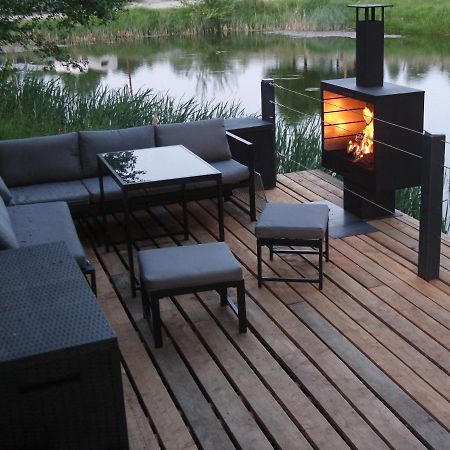 Tinyhousebeidresden 1 - Direkt Am Naturteich - Naehe Saechsische Schweiz, Dresden Großharthau Exteriör bild